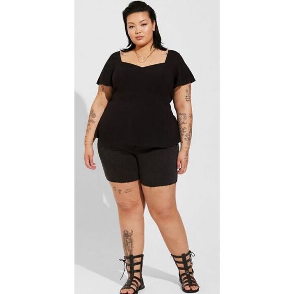 Torrid Peplum Challis Sweetheart Flutter Sleeve Top (Size 5) - Picture 3 of 6